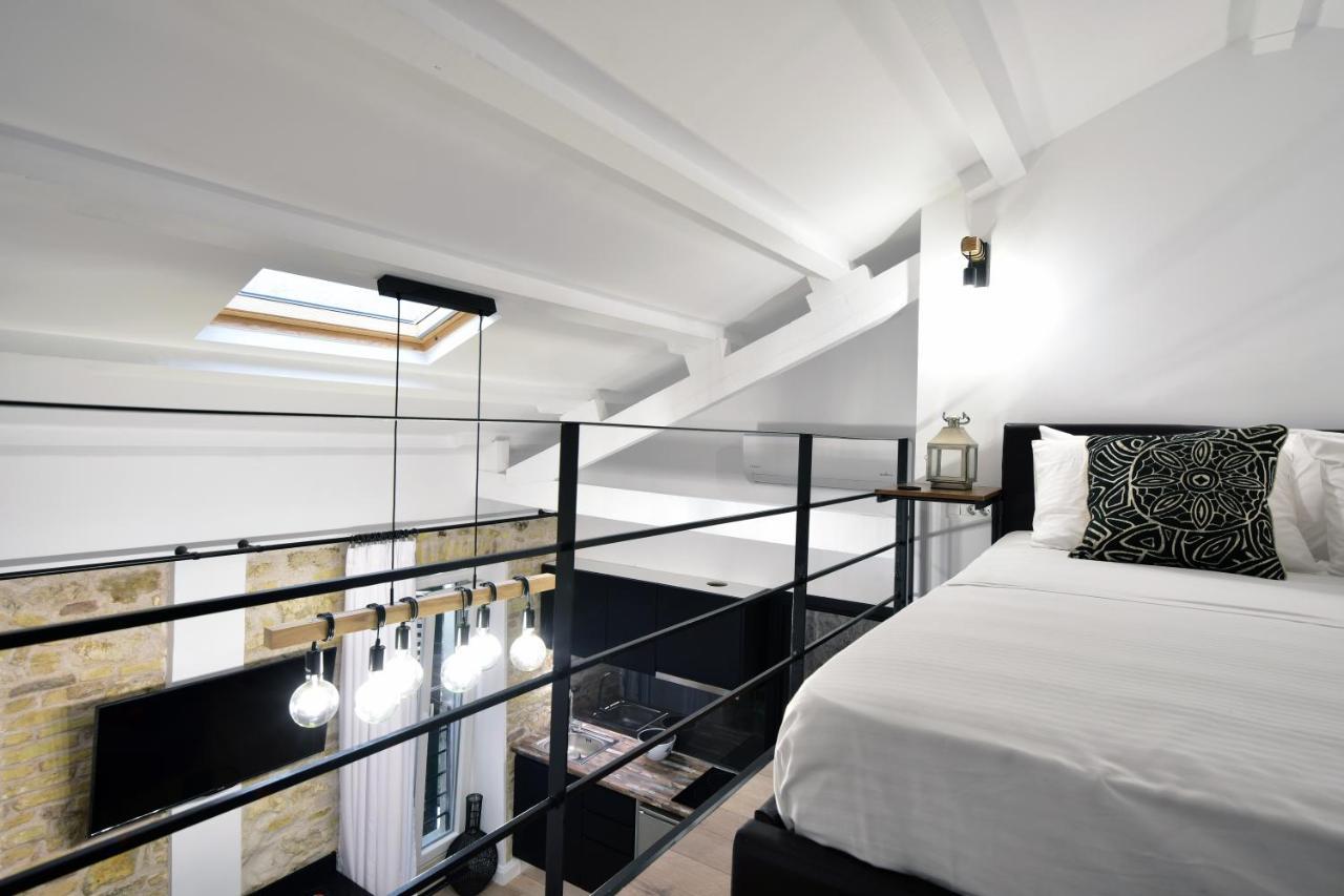 Queen 4 Apartment In The Heart Of The Corfu Historical Old Town Center Exteriör bild